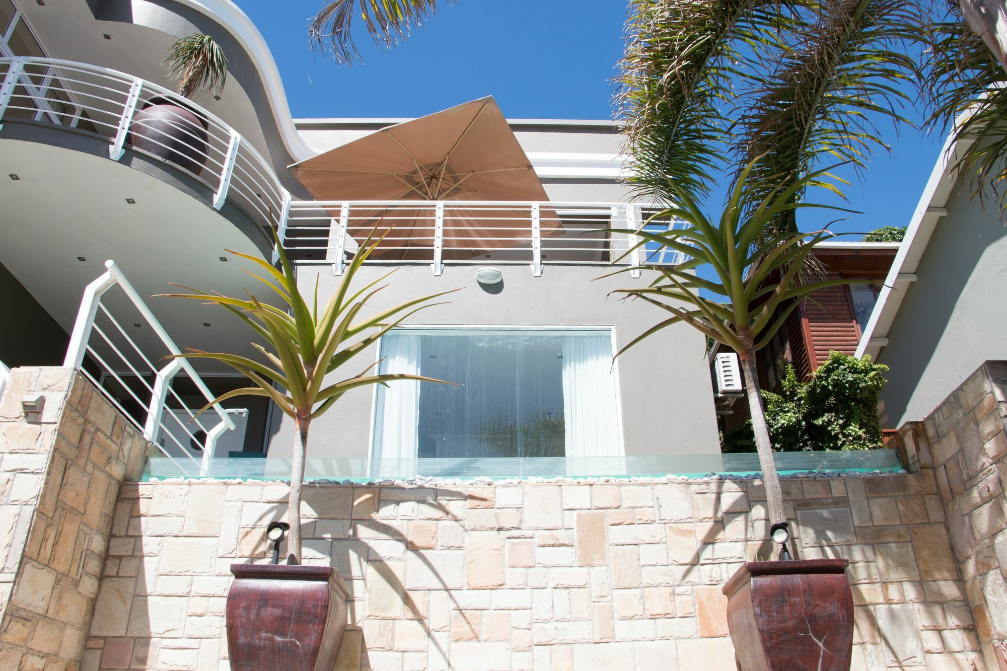 4 On Montagu Accommodation Mossel Bay Exterior foto